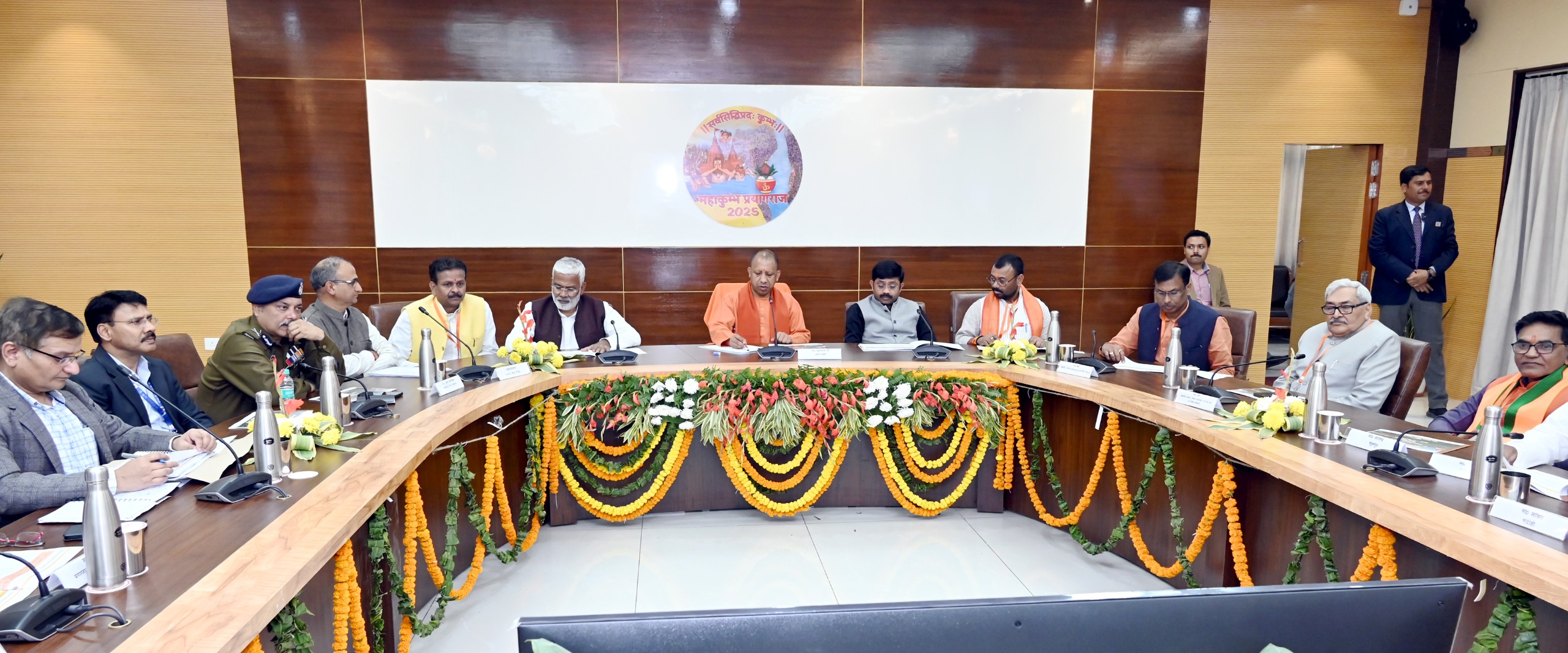  स्वच्छ, सुरक्षित और सुव्यवस्थित महाकुम्भ के लिए प्रधानमंत्री जी देंगे ₹7000 करोड़ से अधिक का उपहार: मुख्यमंत्री